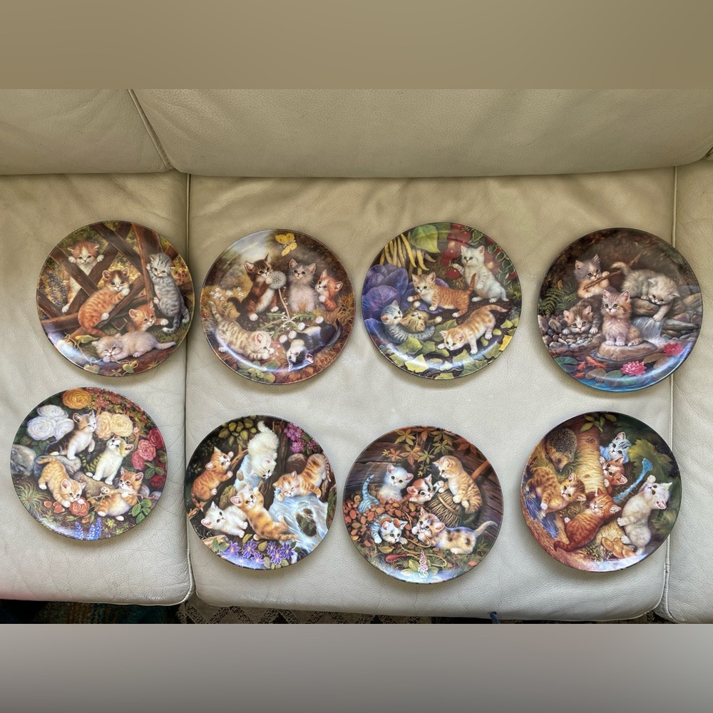 Khala Collectable German Kittens Plates Lot of 8